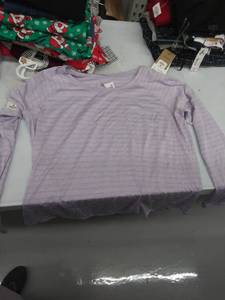 lot 33640 image: womens xl long sleeve