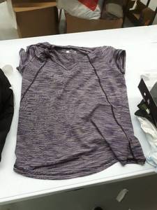 lot 33666 image: Womens medium shirt