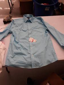 lot 33686 image: Mens dress shirt MEDUIM