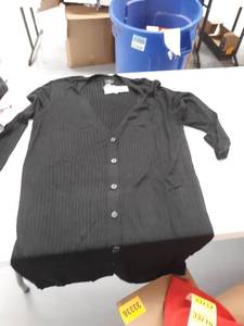 lot 33714 image: Womens sweater XXL
