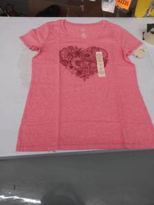 lot 33729 image: womens large shirt