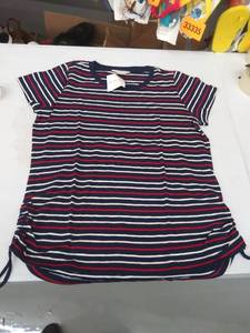 lot 33733 image: womens large top