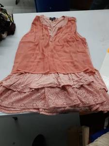 lot 33741 image: Womens top large