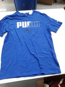 lot 33744 image: Mens small shirt