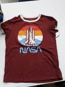 lot 33745 image: Girls small shirt