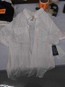 lot 33751 image: mens XL short sleeve
