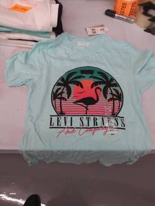 lot 33755 image: small t shirt