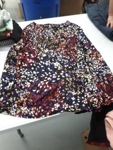 lot 33771 image: Womens blouse XL