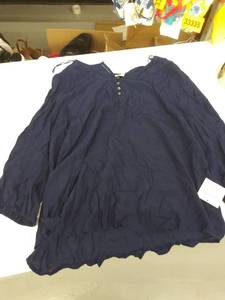 lot 33778 image: womens xxl top