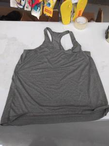 lot 33799 image: womens xl tank