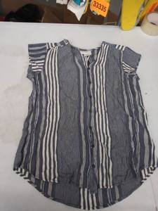 lot 33827 image: womens medium top