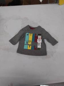 lot 33833 image: nb long sleeve