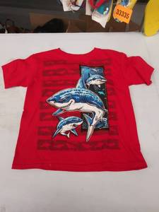 lot 33845 image: boys large 7 t shirt
