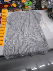 lot 33923 image: Womens Dress size large