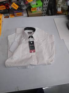lot 33926 image: Mens Dress shirt size small