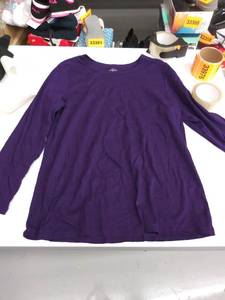 lot 33948 image: womens 0x shirt