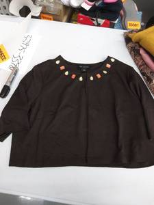 lot 33983 image: womens pxl dress jacket