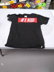 lot 33999 image: Boys XL shirt