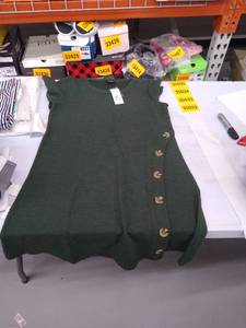 lot 35032 image: Womens Dress large