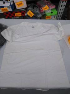 lot 35084 image: T-shirt large