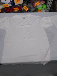 lot 35085 image: T-shirt large