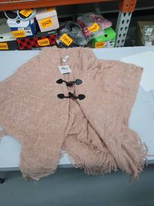 lot 35095 image: Womens shaw one size fits all