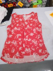 lot 35130 image: Womens tank large