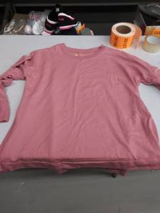 lot 35141 image: womens large sweatshirt