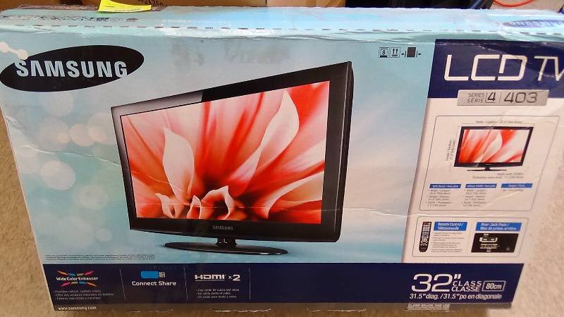 lot 2947 image: Samsung  32-Inch 720p 60Hz LCD HDTV