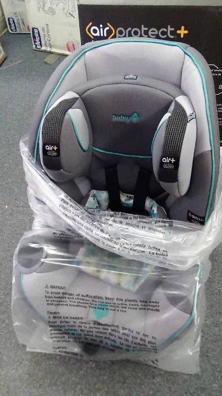lot 2959 image: Safety 1st Advance SE 65 Air Convertible Car Seat