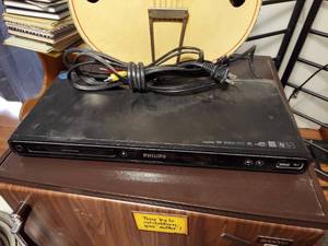 lot 6565 image: Phillips DVD Player