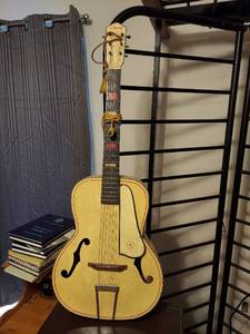 lot 6566 image: Liberty Guitar