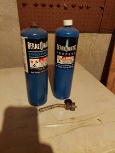 lot 7303 image: 2 Partial Cans LP and Burner - Approximately 1 Can Total Gas