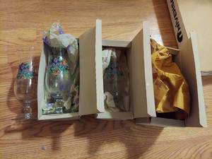 lot 7391 image: (4) Rainforest Cafe Glasses