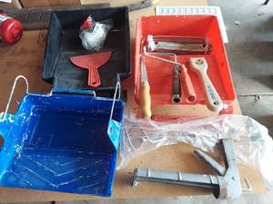 lot 7420 image: Painting Supplies