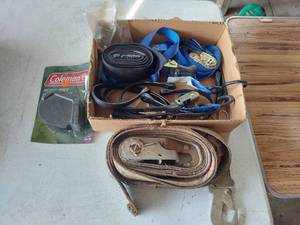 lot 7425 image: Ratchet Straps, Tarp Straps and Utility Strap