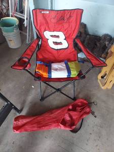 lot 7431 image: #8 Chair (Bag is Ripped) and Cooler Bag