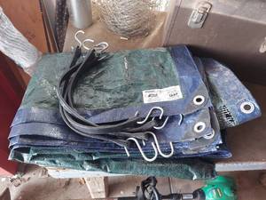lot 7437 image: Tarp and Tarp Straps