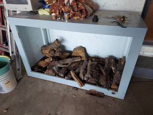 lot 7439 image: Firewood and Firewood Box