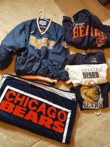 lot 7361 image: Chicago Bears attire