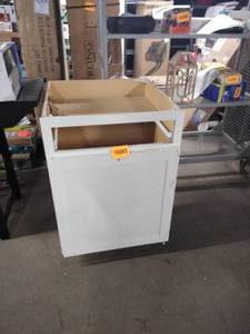lot 16883 image: white base cabinet no draw 24 inch