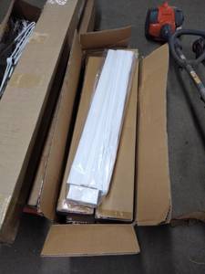 lot 16911 image: Roman black out shades white 26 x72 4 shades