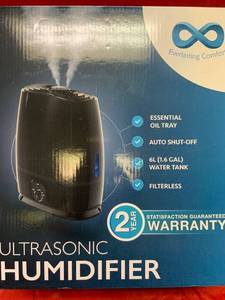 lot 22686 image: Everlasting Comfort - Ultrasonic Humidifier - Black