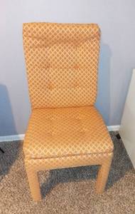 lot 3004 image: Comfy Orange Upholstered Chair