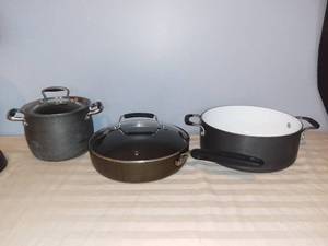 lot 4992 image: Lot of PotsPans