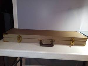 lot 4997 image: Vintage Instrument Carrying Case