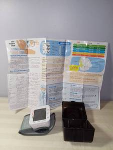 lot 4774 image: Intellisense Wrist Electronic Blood Pressure Monitor Works