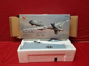 lot 28939 image: PREDATOR UNMANNED RECONNAISSANCE AIRCRAFT