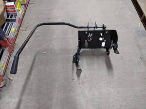 lot 3 image: MTD Sleeve Hitch (NEW AND UNUSED)