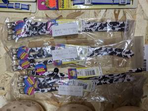lot 59 image: (10) Fashion Safety Cat Collars